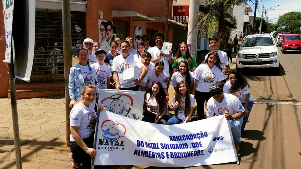 12-11-2016 Natal Solidário Santo Ângelo RS (1)